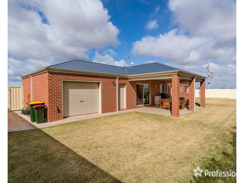 24 Sixteenth Street, Mildura VIC 3500