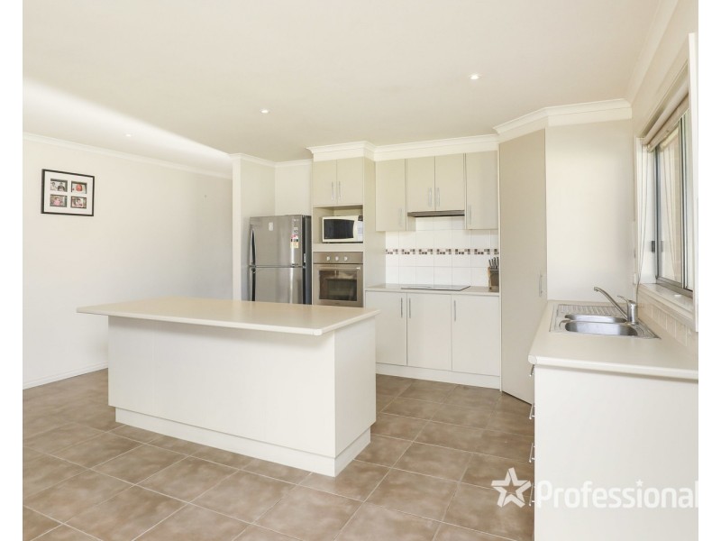 4 Madison Close, Mildura VIC 3500