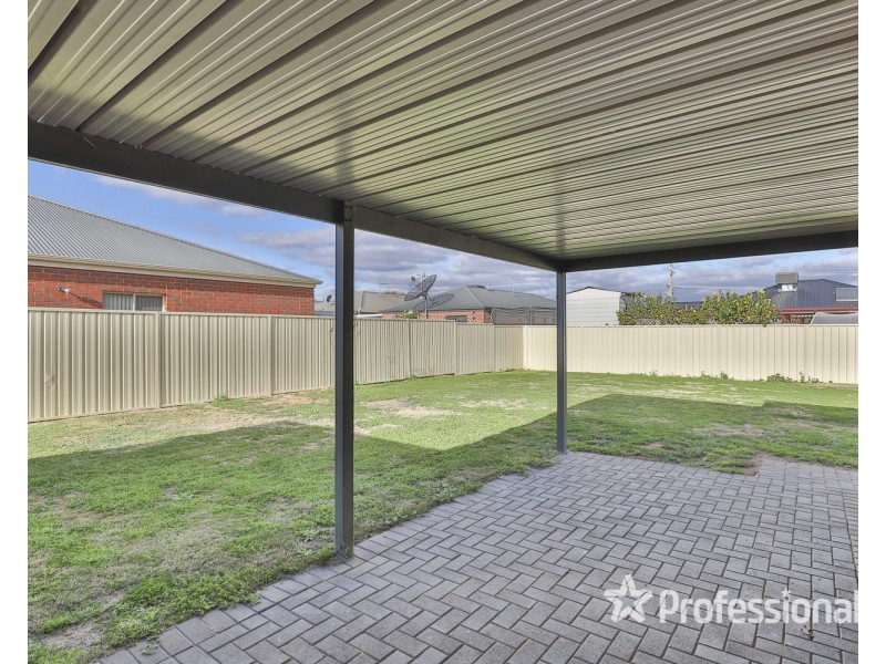 4 Madison Close, Mildura VIC 3500