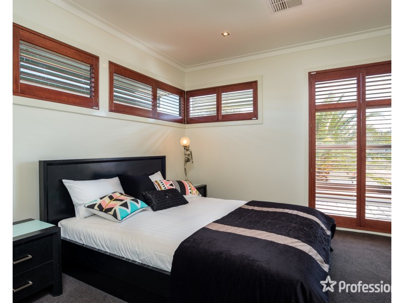 11 Waterside Way, Mildura VIC 3500