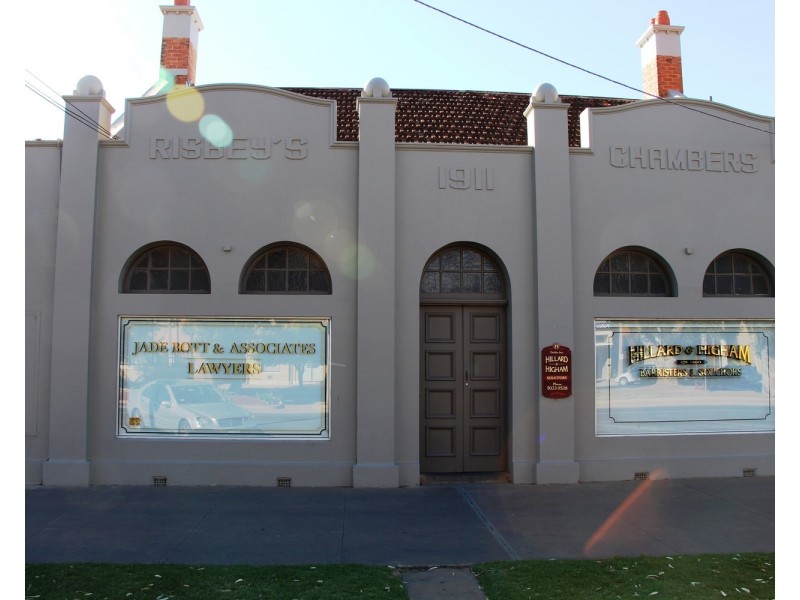 71 Deakin Avenue, Mildura VIC 3500