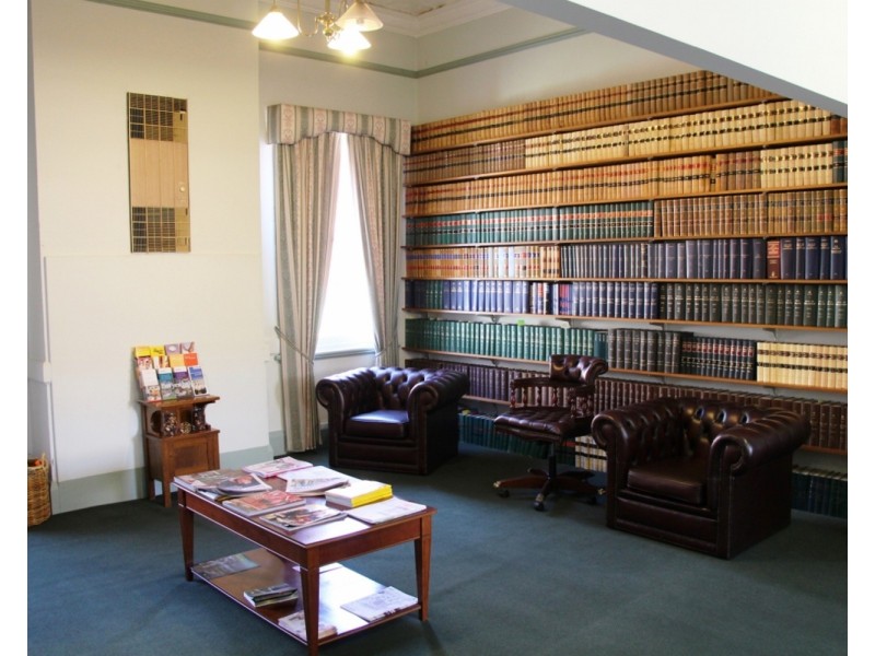 71 Deakin Avenue, Mildura VIC 3500