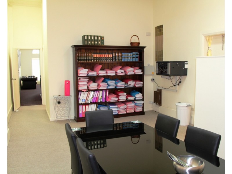 71 Deakin Avenue, Mildura VIC 3500