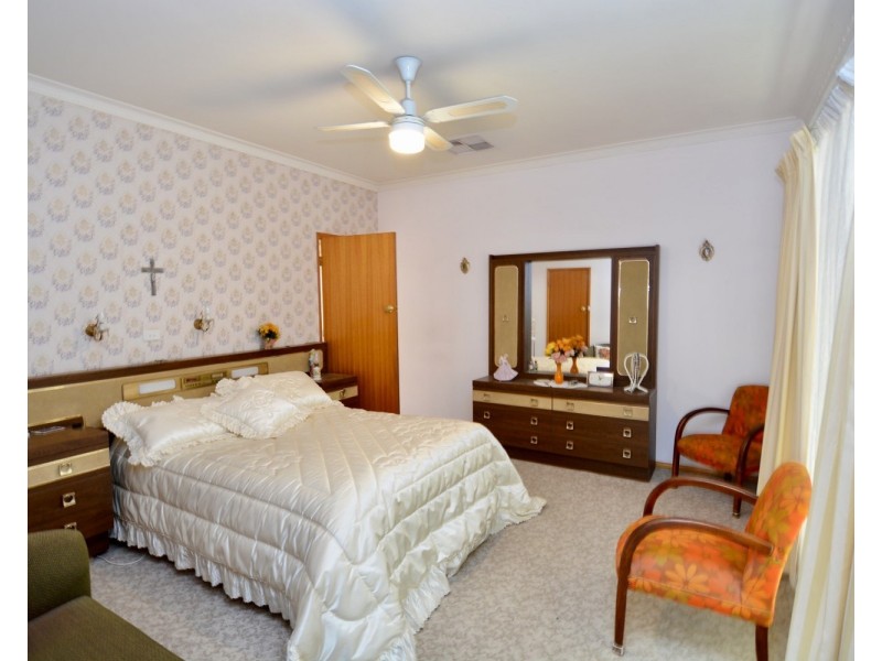 324 Deakin Avenue, Mildura VIC 3500