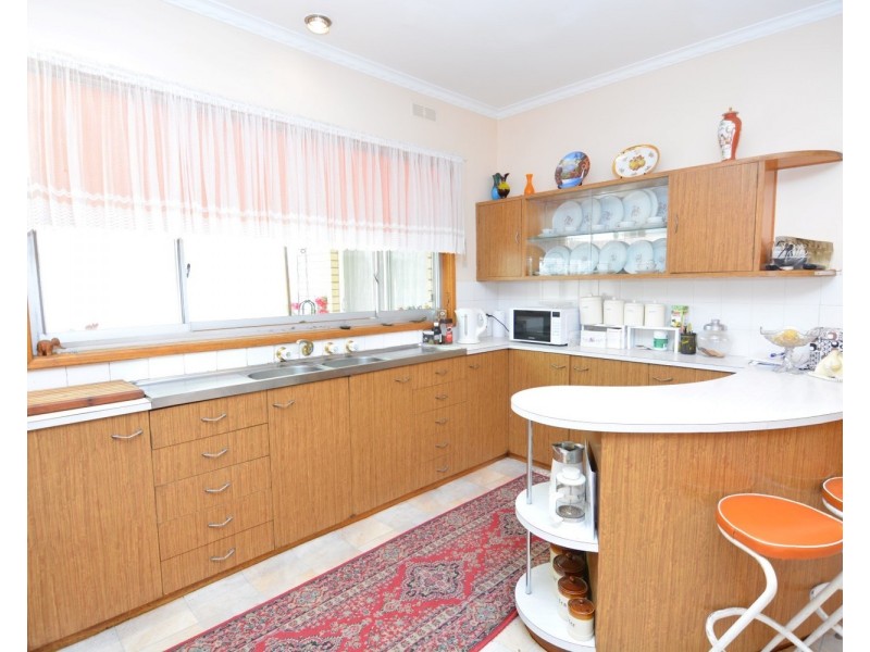 324 Deakin Avenue, Mildura VIC 3500