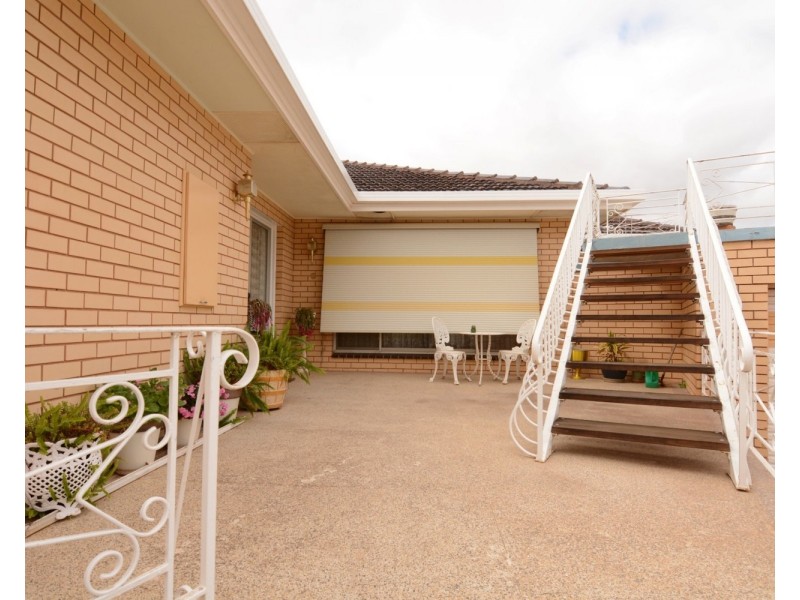 324 Deakin Avenue, Mildura VIC 3500