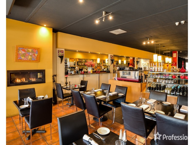 34 & 34a Langtree Avenue, Mildura VIC 3500