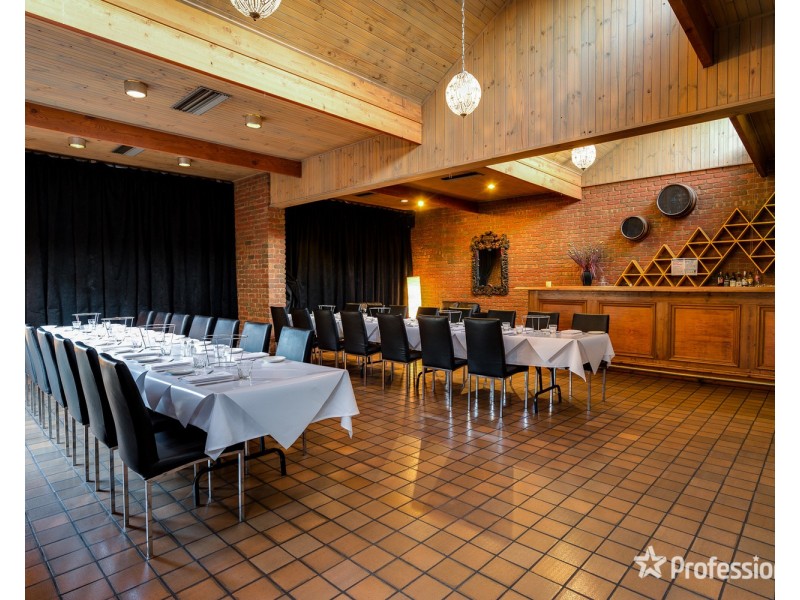 34 & 34a Langtree Avenue, Mildura VIC 3500