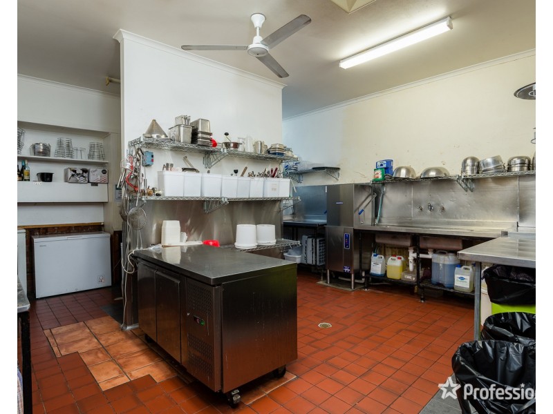 34 & 34a Langtree Avenue, Mildura VIC 3500