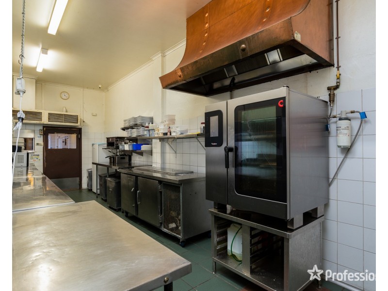 34 & 34a Langtree Avenue, Mildura VIC 3500