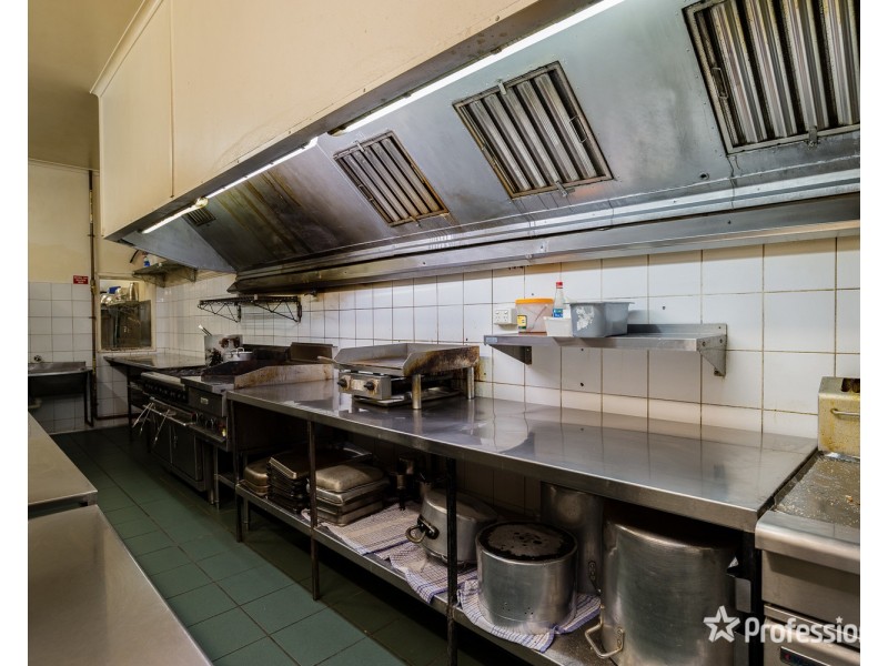 34 & 34a Langtree Avenue, Mildura VIC 3500