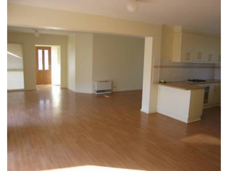 9 Newman Close, Mildura VIC 3500