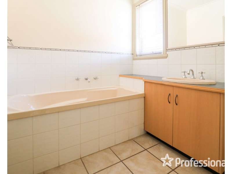 1/482 Walnut Avenue, Mildura VIC 3500