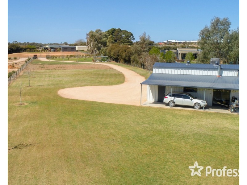 4 Modikerr Way, Gol Gol NSW 2738