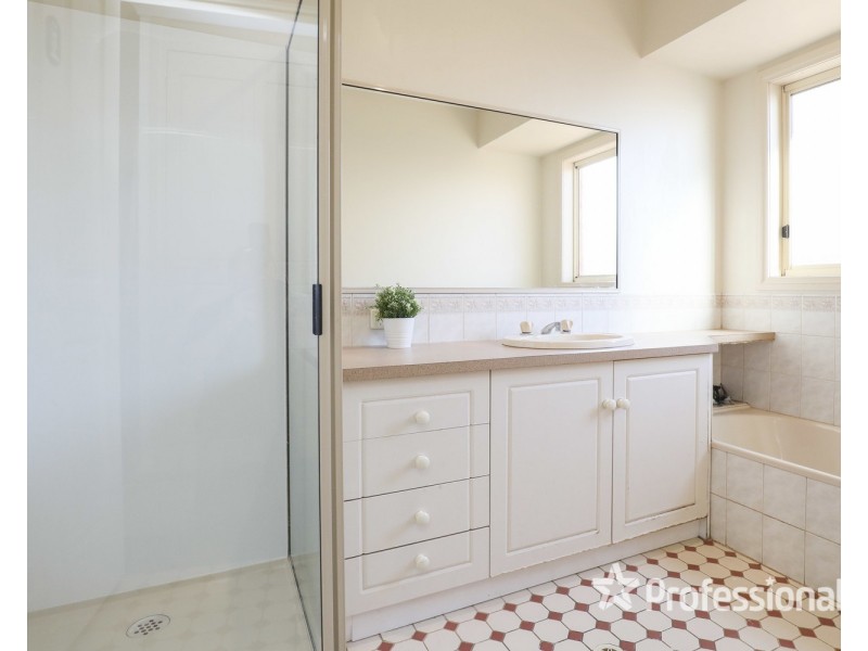 27 Dunning Drive, Mildura VIC 3500