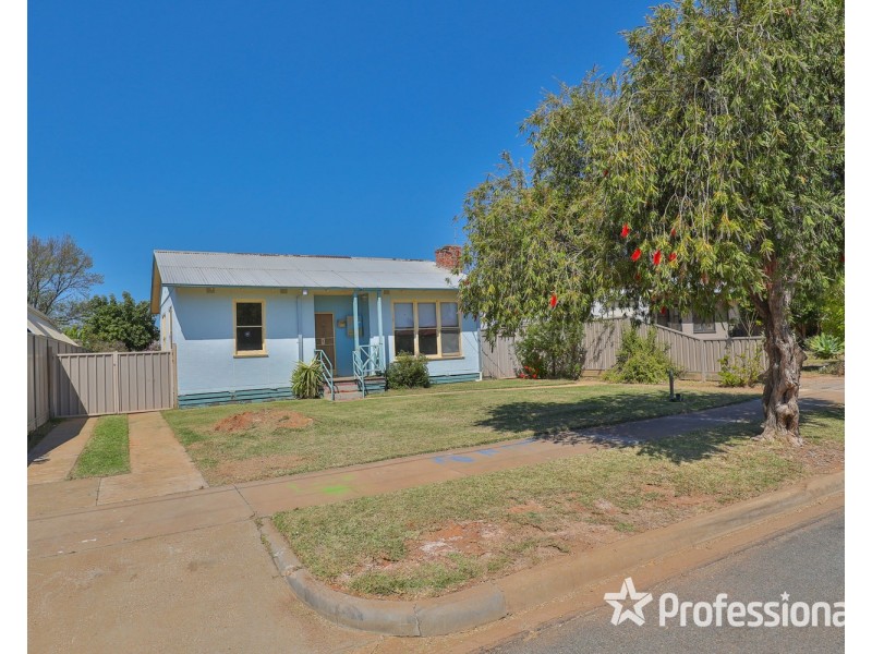 8 Sargent Avenue, Mildura VIC 3500