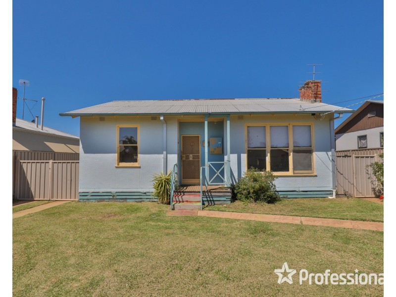 8 Sargent Avenue, Mildura VIC 3500