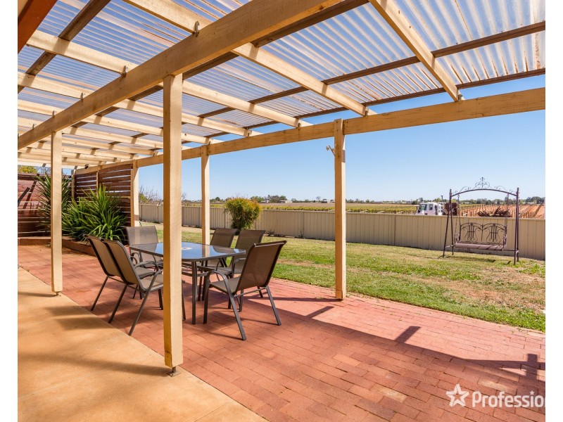 246 Morpung Avenue, Irymple VIC 3498