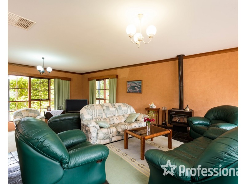 9 Dadswell Road, Red Cliffs VIC 3496