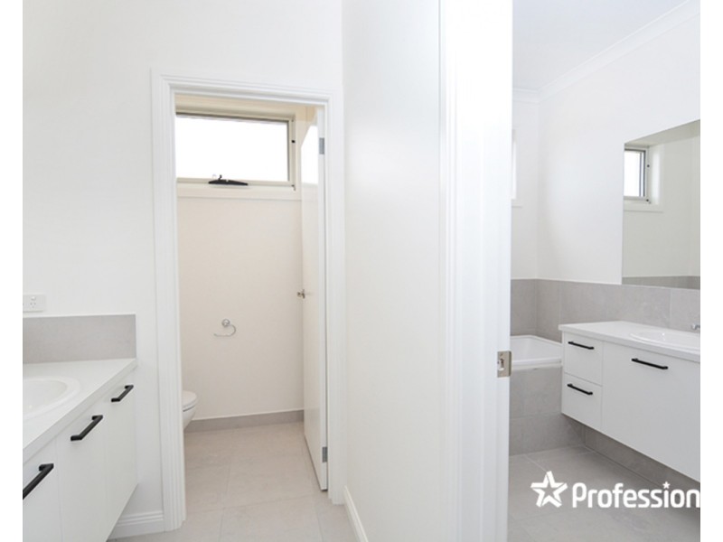 2 Midtown Drive, Mildura VIC 3500