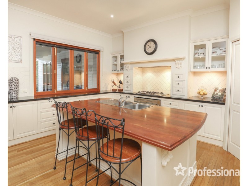 6 Grandview Way, Mildura VIC 3500