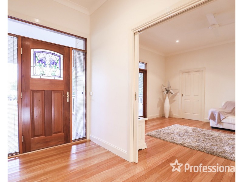 6 Grandview Way, Mildura VIC 3500