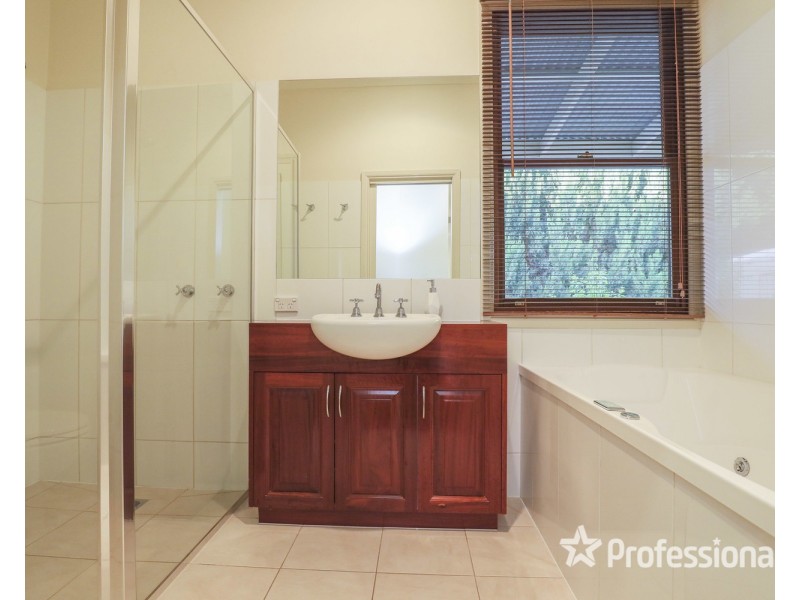 6 Grandview Way, Mildura VIC 3500