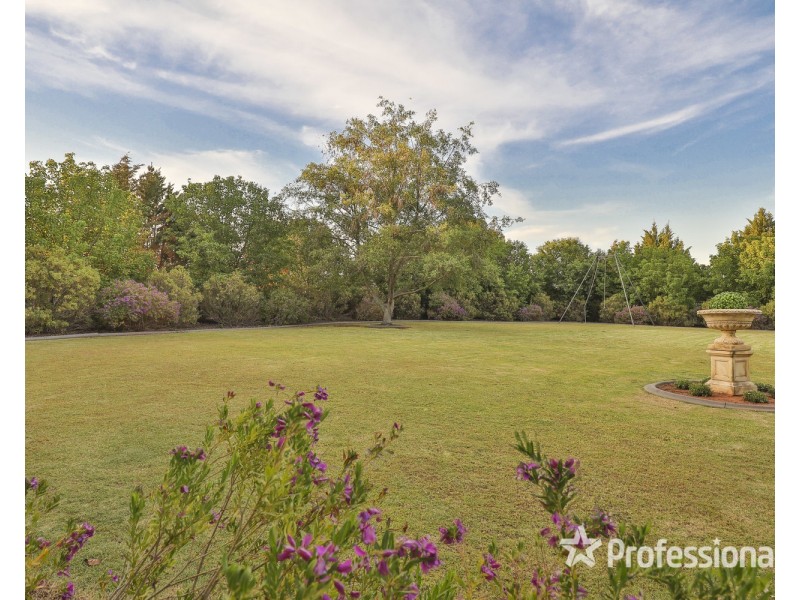 6 Grandview Way, Mildura VIC 3500