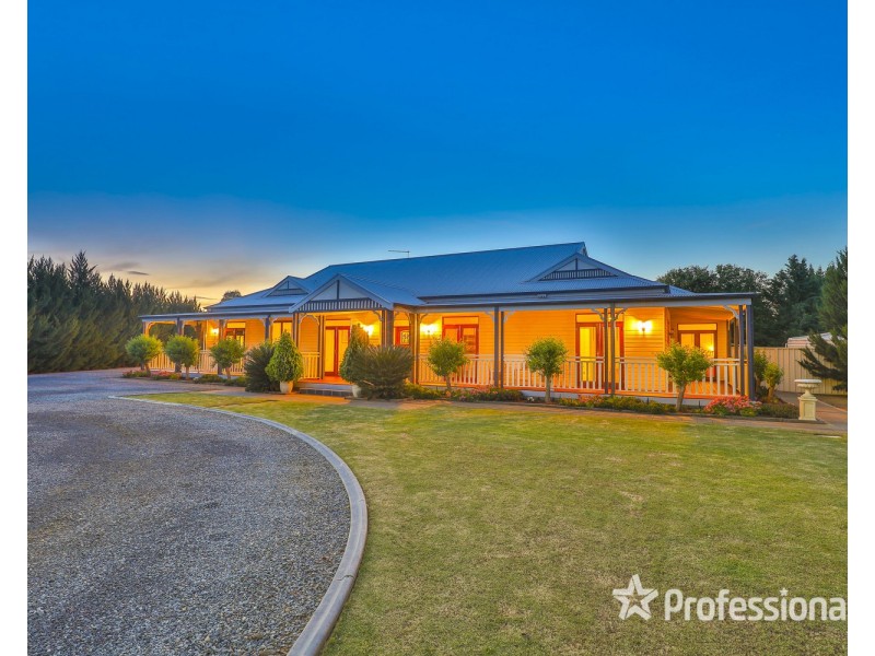 6 Grandview Way, Mildura VIC 3500
