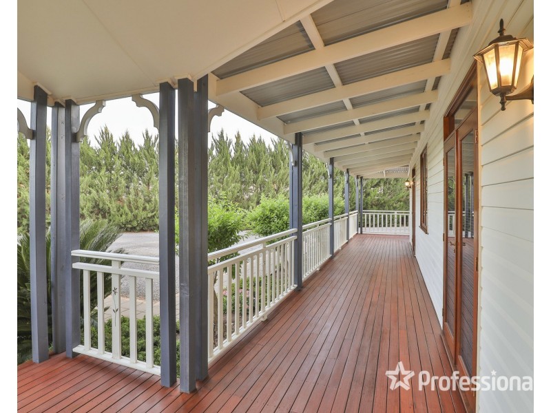 6 Grandview Way, Mildura VIC 3500