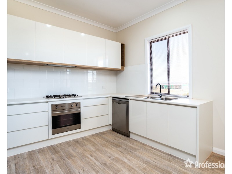 576 Riverside Avenue, Mildura VIC 3500