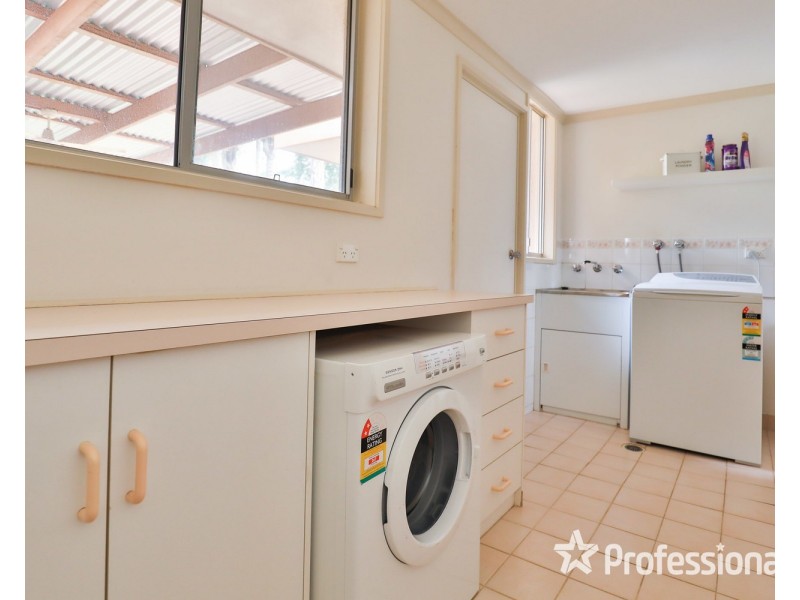 106 Wood Street, Gol Gol NSW 2738