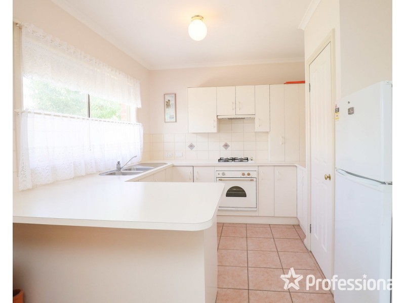 8 Raymond Court, Mildura VIC 3500