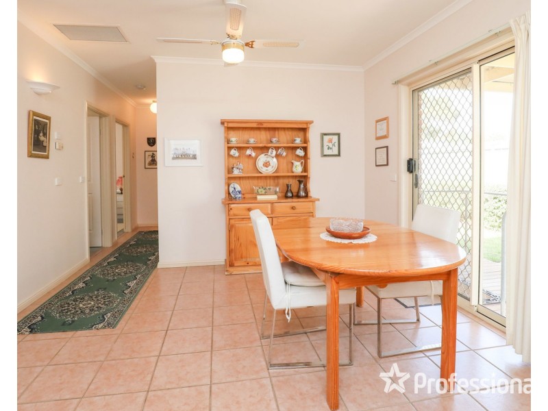 8 Raymond Court, Mildura VIC 3500