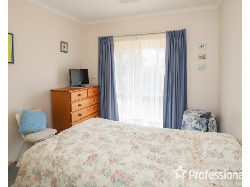 8 Raymond Court, Mildura VIC 3500