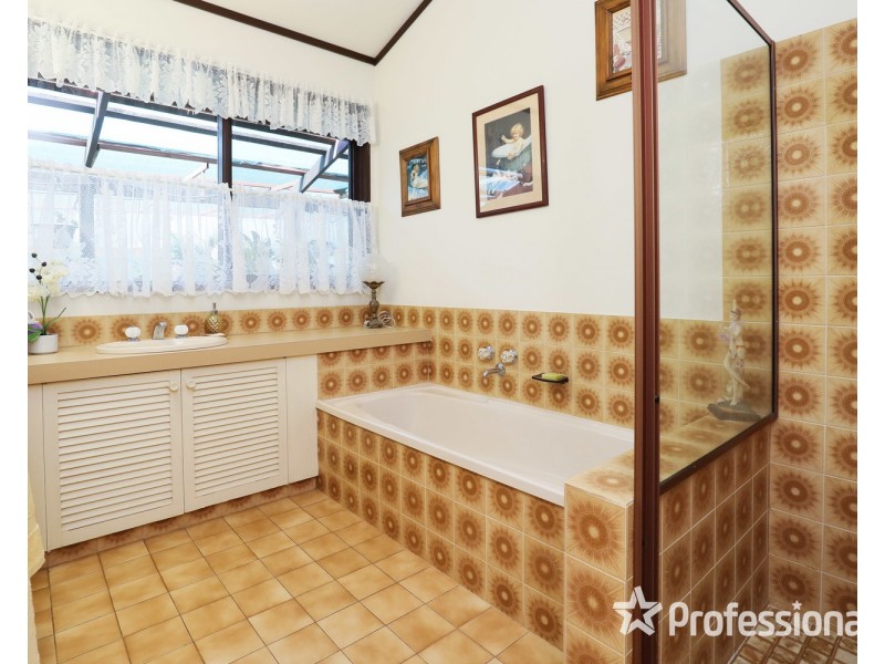 6 Willandra Court, Mildura VIC 3500