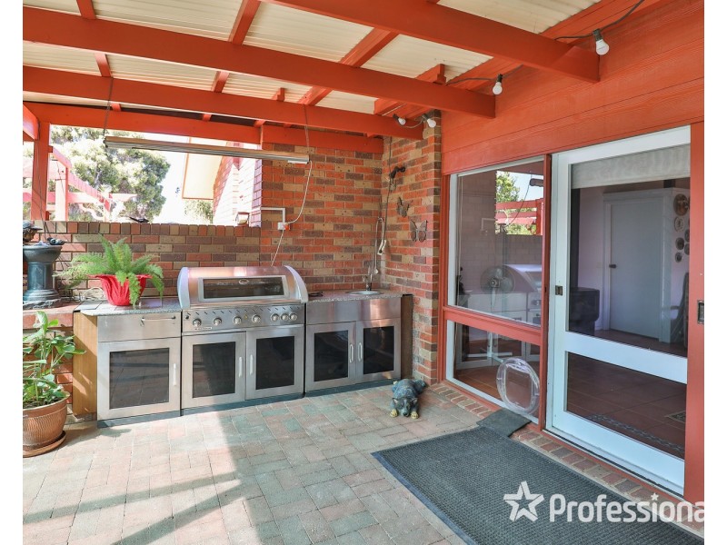 6 Willandra Court, Mildura VIC 3500