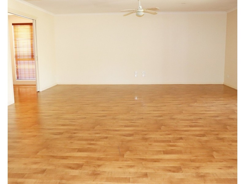 16 Tarella Court, Mildura VIC 3500