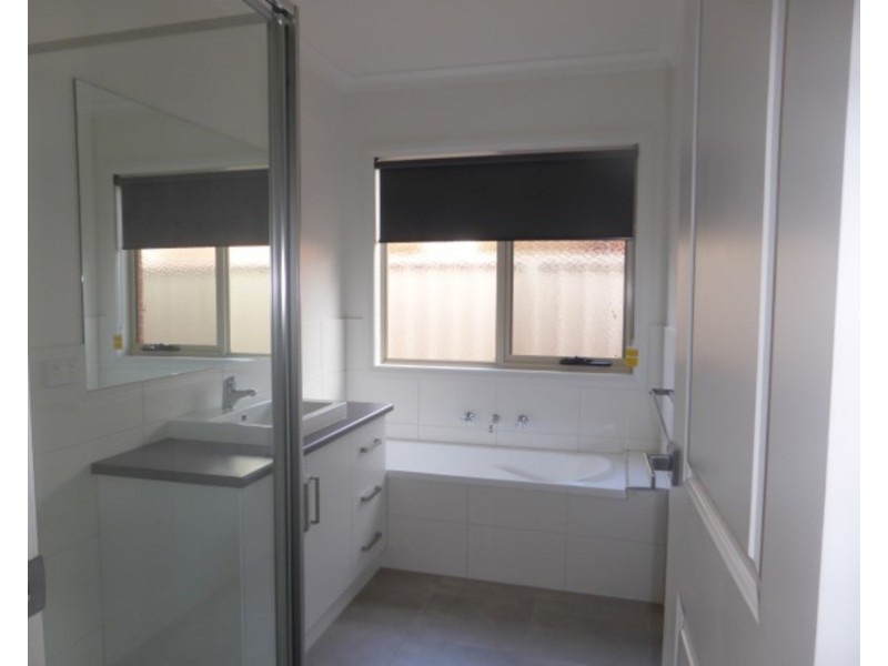 165a Ontario Avenue, Mildura VIC 3500