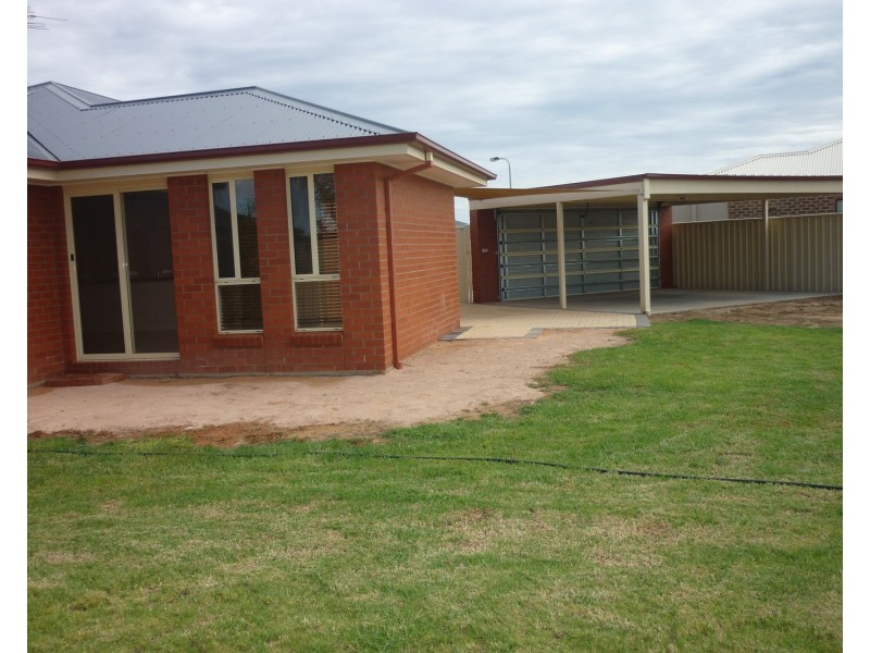 10 Daytona Court, Mildura VIC 3500