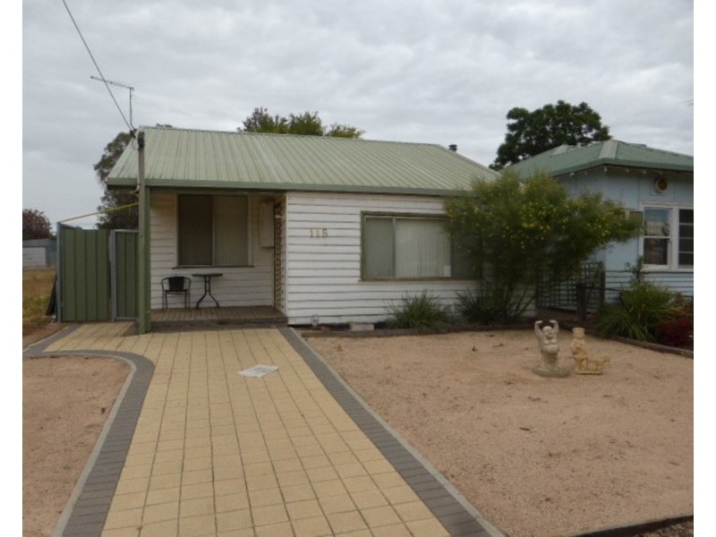 115 Magnolia Avenue, Mildura VIC 3500