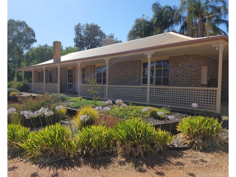 1122 Sandilong Avenue, Irymple VIC 3498