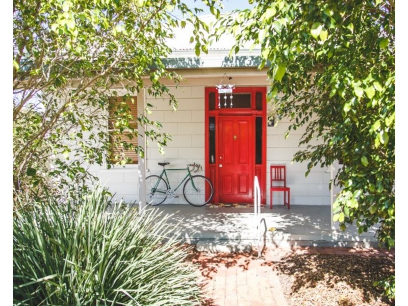 87 Eighth Street, Mildura VIC 3500