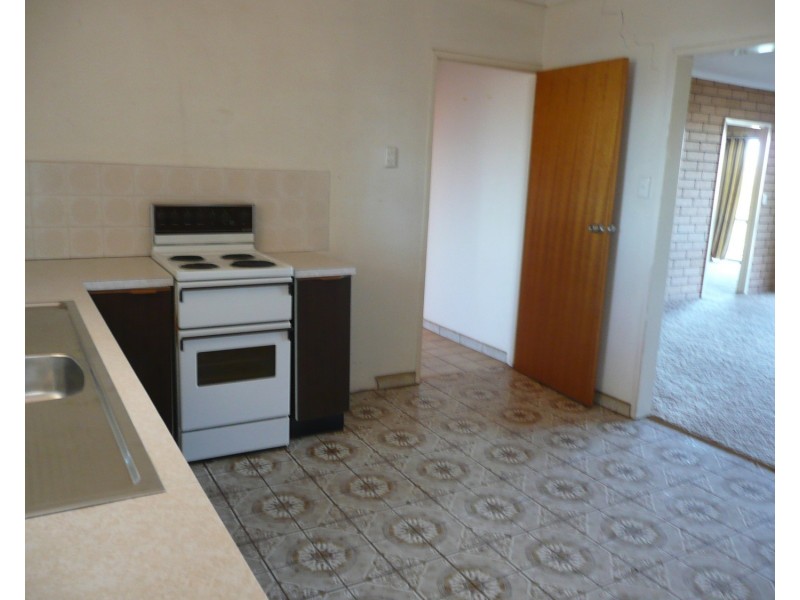 2/99 Commercial Street, Merbein VIC 3505