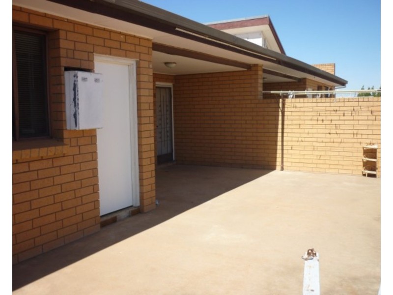 2/99 Commercial Street, Merbein VIC 3505