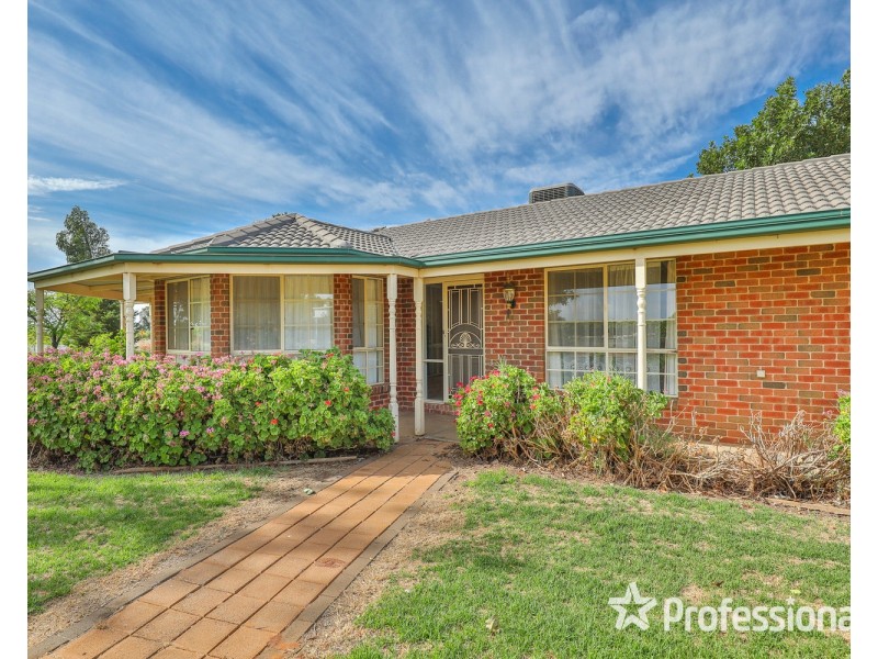 228 Boobook Avenue, Cardross VIC 3496