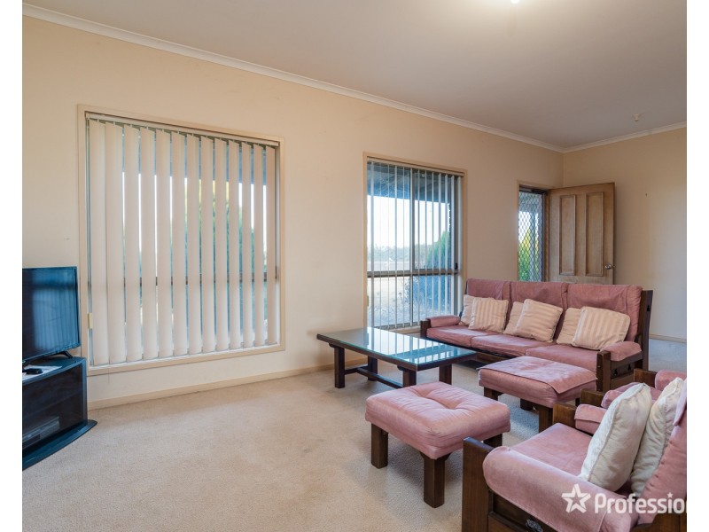 2756 Tapalin Mail Road, Euston NSW 2737