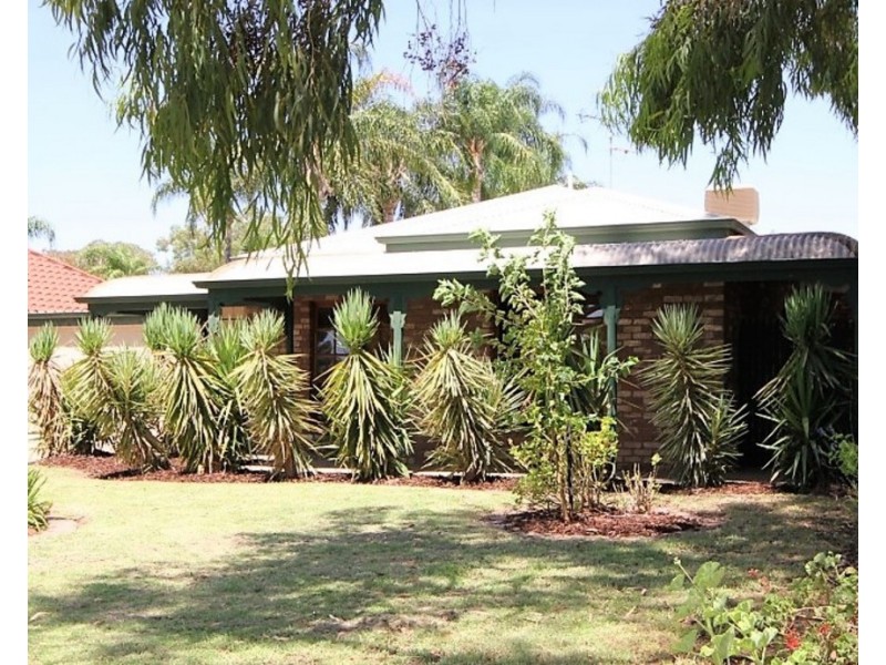 64 Riverside Avenue, Mildura VIC 3500