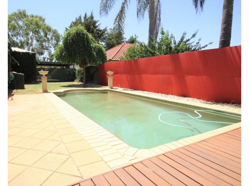 64 Riverside Avenue, Mildura VIC 3500