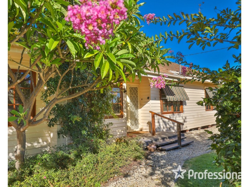 5 River Parade, Mildura VIC 3500